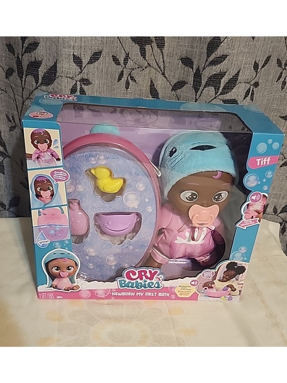 Cry Baby Tiff Newborn First Bath Tub and Accessories Makes Noises African Americ